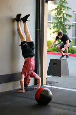 Box Jumps and HSPU