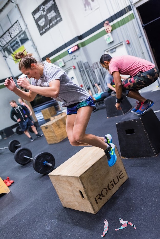 SnoRidgeCrossFit_BoxJumpOver SNORIDGE CROSSFIT
