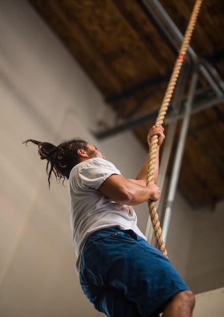 Overhead Squat : 2-2-2-2-2 & AMRAP 12 mins: Run, Overhead Squat and Rope  Climb – SNORIDGE CROSSFIT