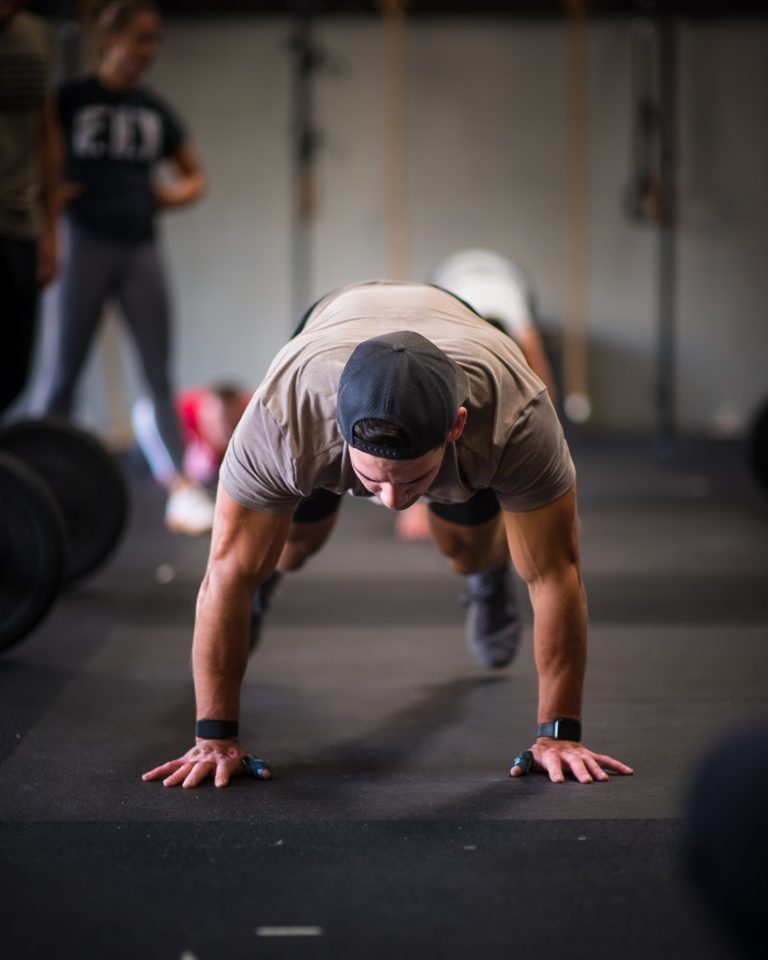 Alt EMOM 12 mins Deadlifts and Handstand Pushups & Chipper Double