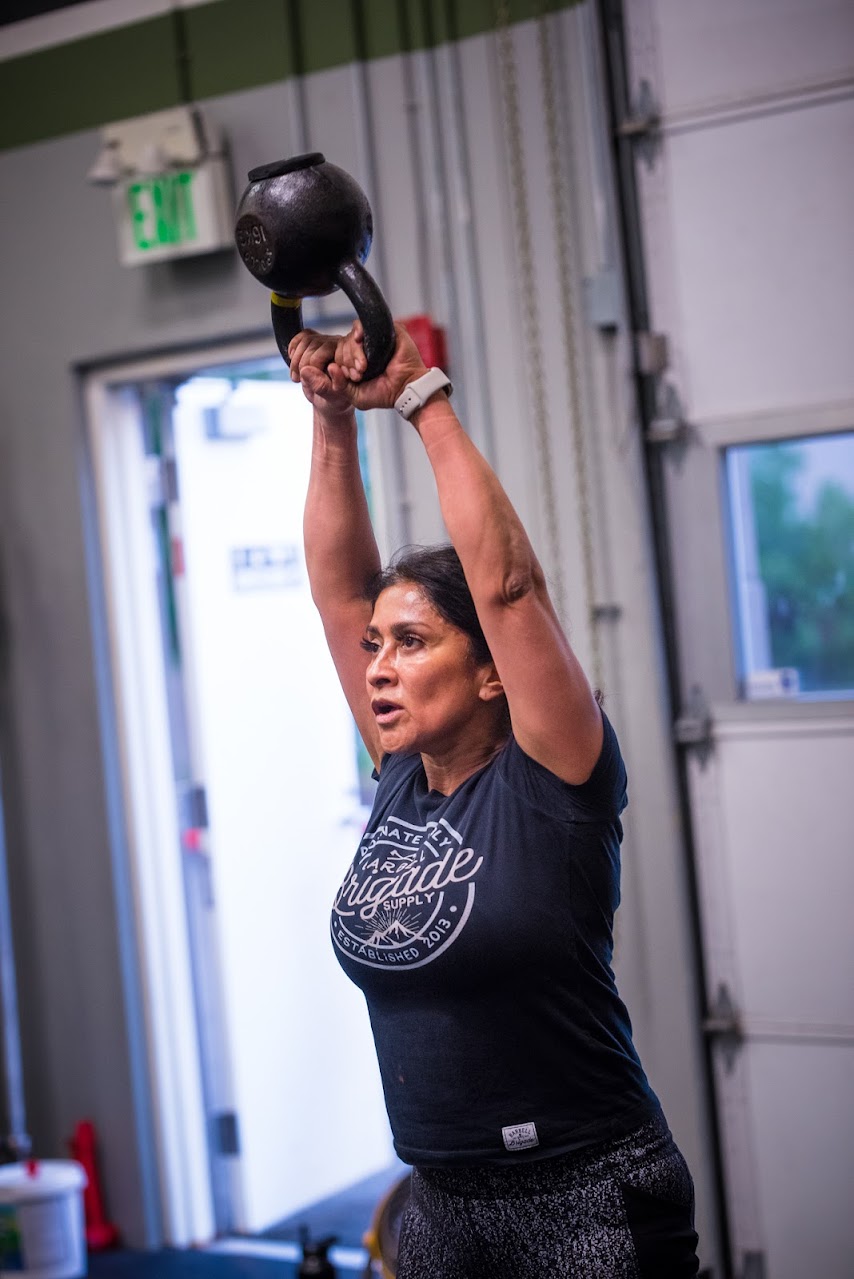 Bench press on sale kettlebell