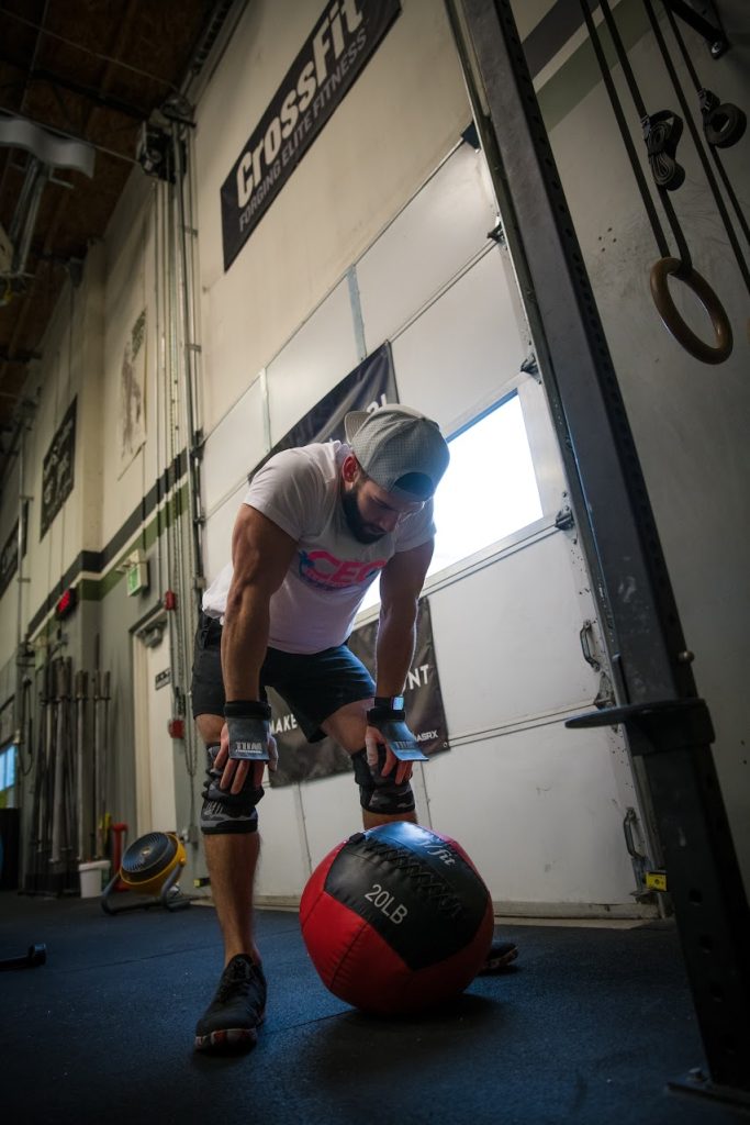 Back Squat 4RM & 3 RFT Rows, Wall Balls and Pullups SNORIDGE CROSSFIT