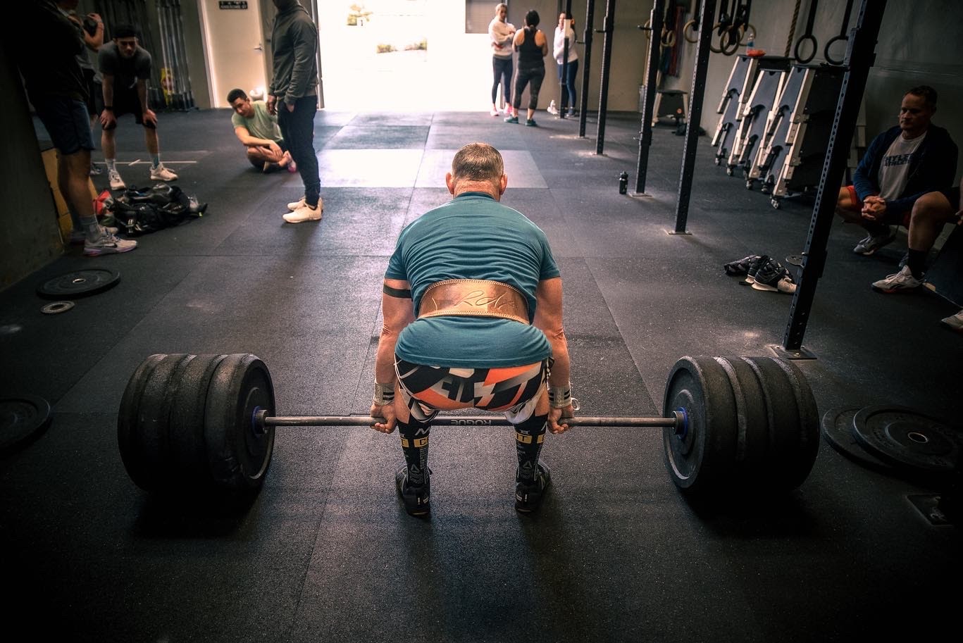 Alt EMOM 10 mins Row Cal and Deadlifts FT Double Unders Sit ups and Deadlifts SNORIDGE CROSSFIT