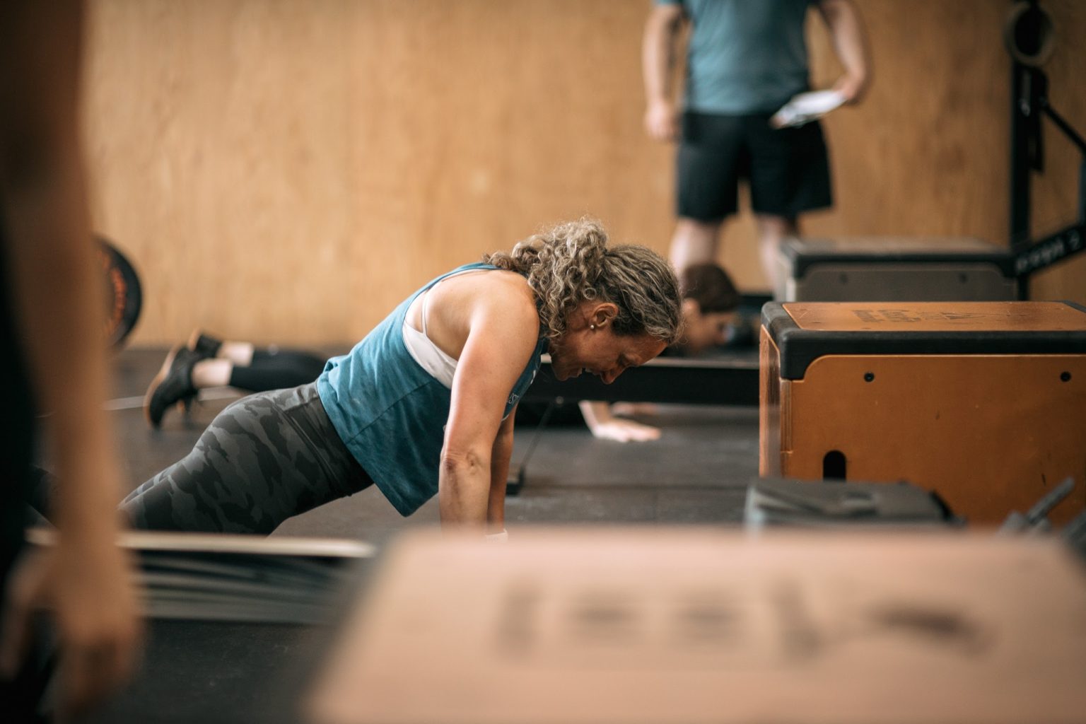 Lifting Bench Press and Barbell Bent Over Rows & 3 RFT Rows, Pushups